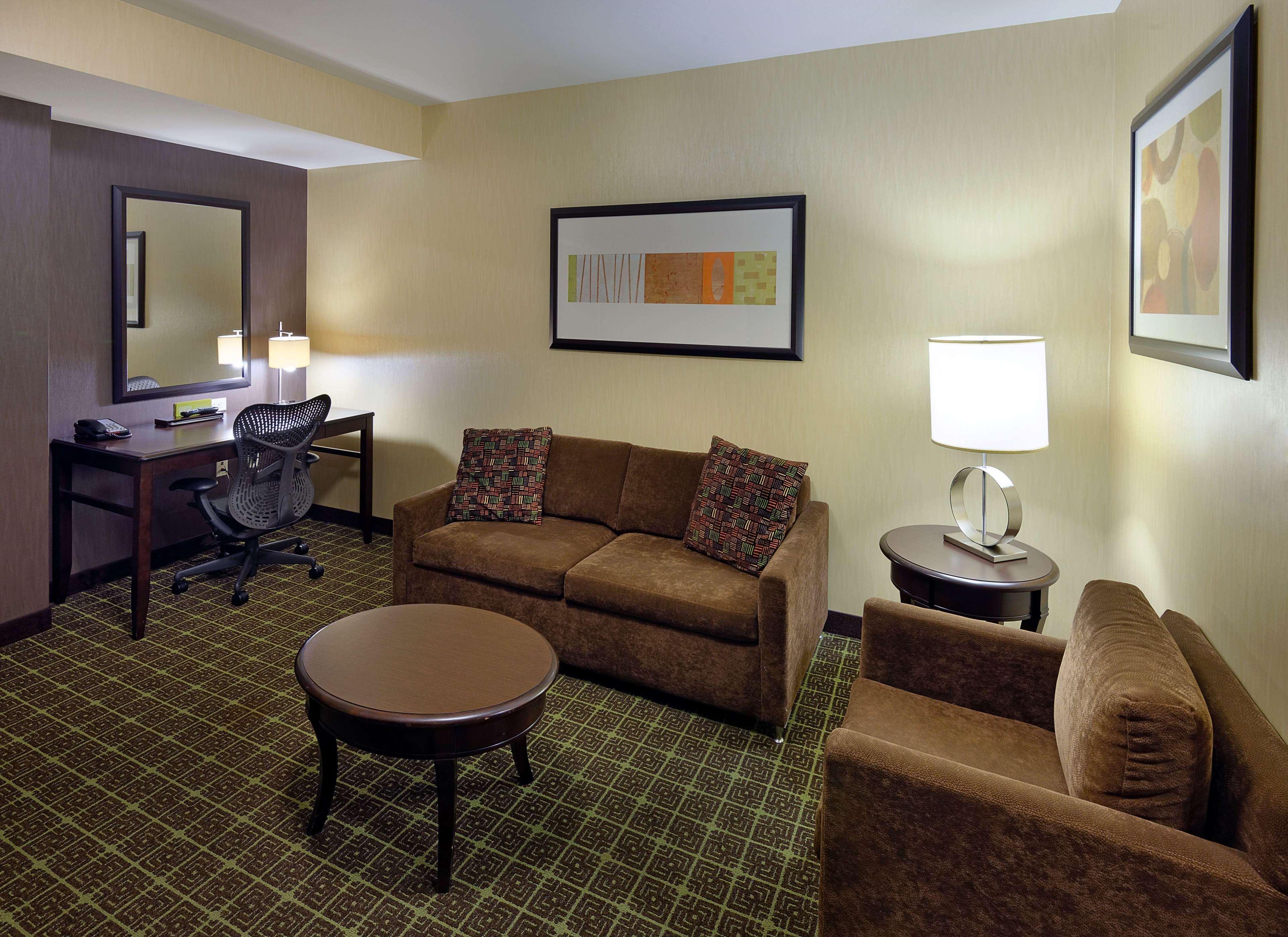 Hilton Garden Inn Springfield, Mo Екстериор снимка