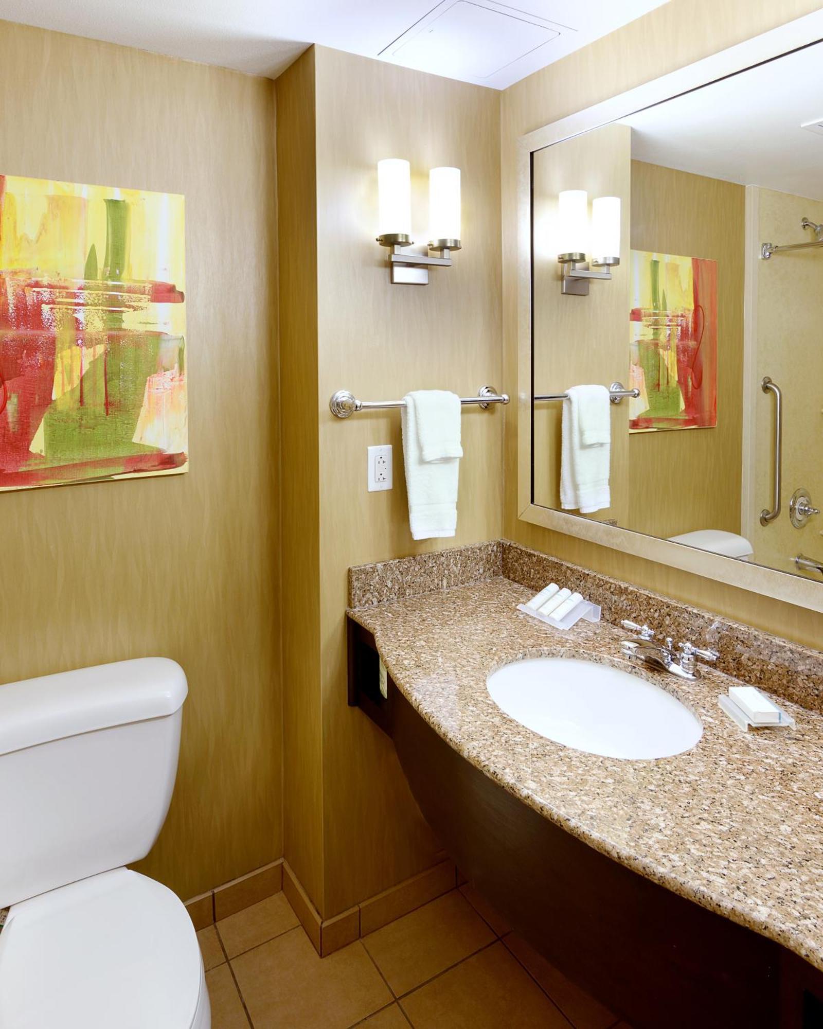 Hilton Garden Inn Springfield, Mo Екстериор снимка